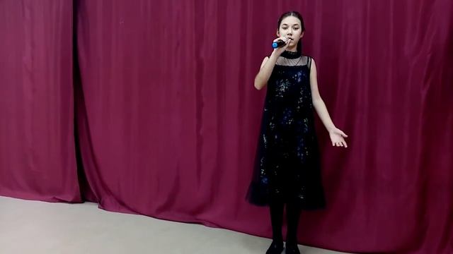 Исполнение произведений: М.Джалиль на русском языке Осипова Эльвина "Май" смотреть онлайн