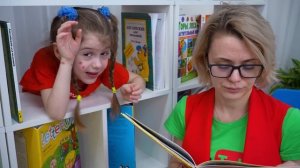 Eva help school collection | Eva Bravo Play