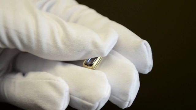 Золотая подвеска из жёлтого золота с камнем танзанит смотреть онлайн