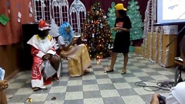 Новый год в Анголе смотреть онлайн