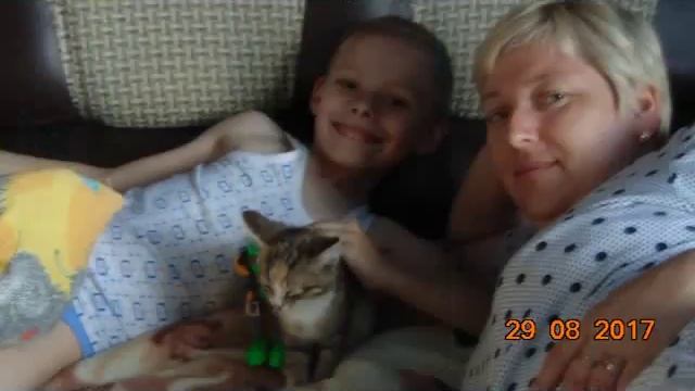 у мамы день рождение ей 41 смотреть онлайн