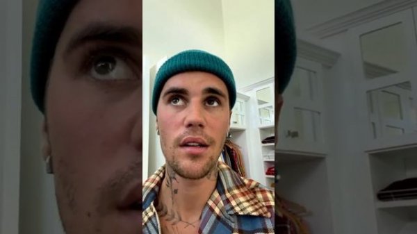 ДЖАСТИНА БИБЕРА ПАРАЛИЗОВАЛО!?😱| перевод обращения Бибера на русский🌴💗