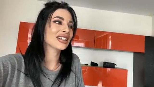 Кого же выберет адекватная женщина? смотреть онлайн