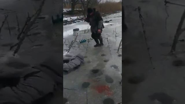 РЫБАЛКА ВЕСНОЙ В ЛУНКИ