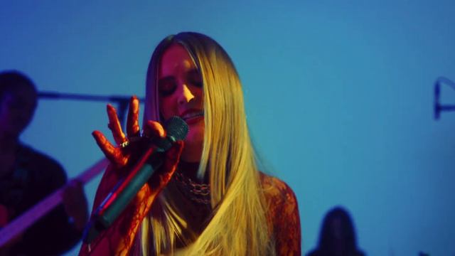 Chloe Ann // Will We Talk - Sam Fender Cover (live) смотреть онлайн