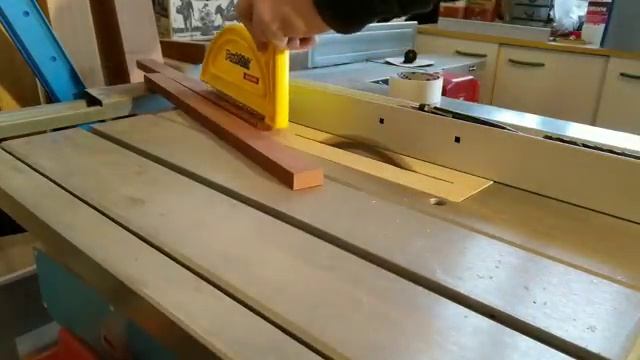 #DIY _ Comment fabriquer une penderie/dressing soi-même en métal et bois ∆lire description∆ смотреть онлайн