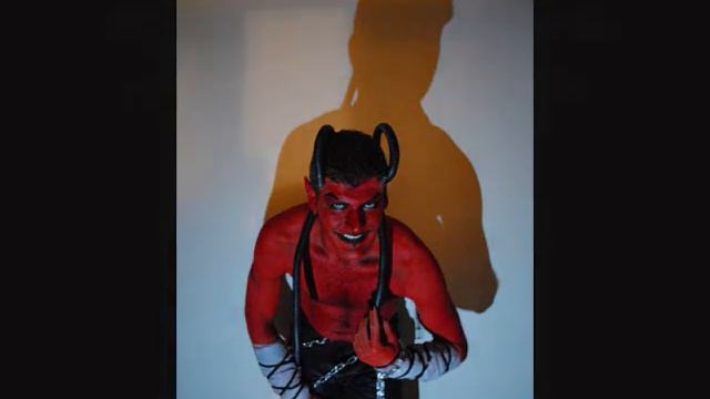 Special effects make up The Wishmaster смотреть онлайн