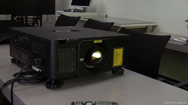 5 интересных проекторов NEC (2 часть интервью) - NEC PA703UL и NEC PX1005QL