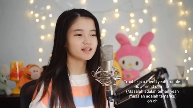 Trouble Is A Friend | Shania Yan Cover смотреть онлайн