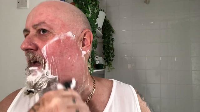 King c Gillette fail, Leaf Thorn, TOBS Cream, Wet Shaving смотреть онлайн