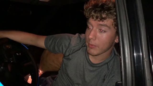 More Porsche Problems смотреть онлайн