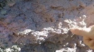 Покрытие шлаковой стены бетоноконтактом, не выгодное дело, лучше штукатурка по сетке!