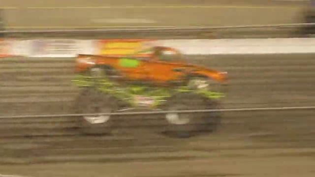 Monster Trucks 17 смотреть онлайн