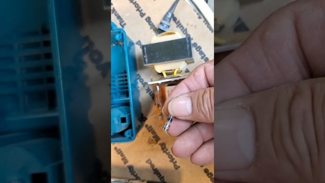 MAKITA DC9100 BATTERY CHARGER REPAIR смотреть онлайн