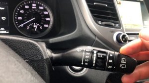 Hyundai Tucson - Windshield wiper controls – how to turn on/off