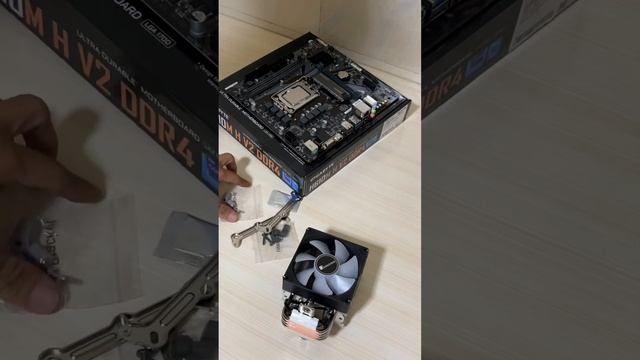 ASMR $600 PC Build i5 12400F H610M Ram 16G RX6600 8G смотреть онлайн