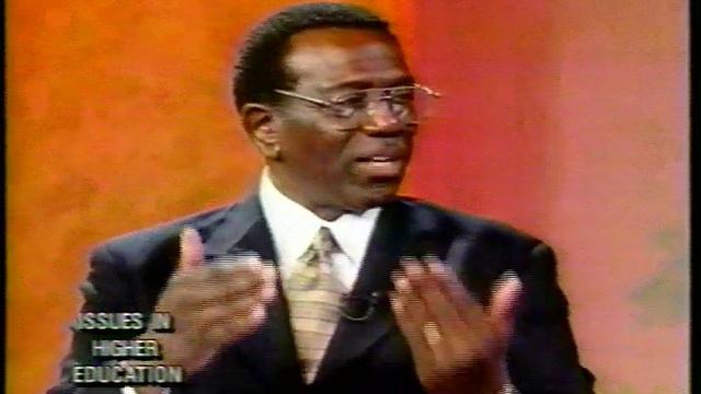 Channel 17's Dr. Hilliard Lackey interviews Director Carolyn Yancy-Gunn смотреть онлайн