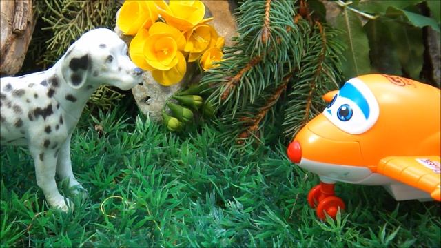 ГИГАНТСКИЙ КУЗНЕЧИК и ЕГО ДРУЗЬЯ. Трудно быть таким большим! Мультфильмы про животных для детей смотреть онлайн