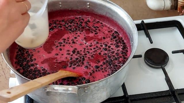 Конфитюр из черной смородины на зиму за 20 минут смотреть онлайн