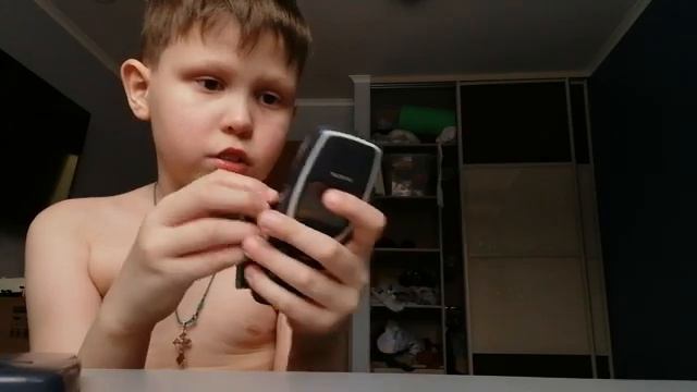 моя коллекция телефонов забравшиеся у продавца Виталия который работает на ayкциoнe смотреть онлайн