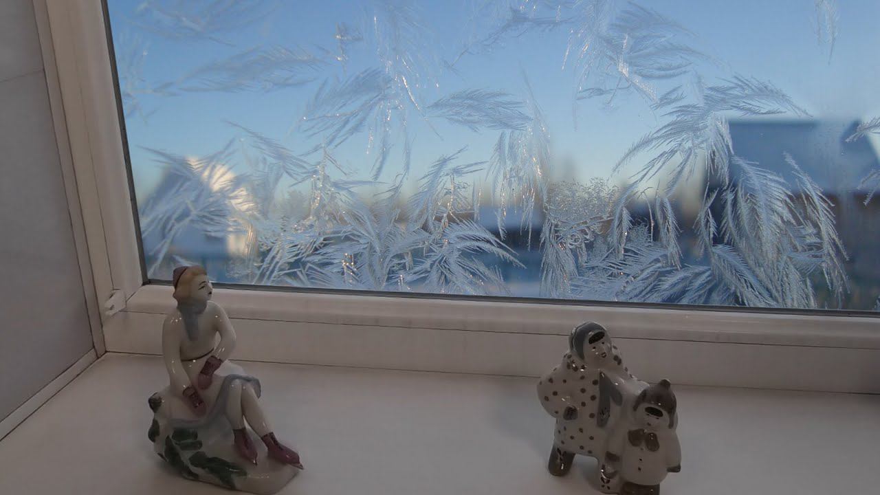 ЗАБУДЬТЕ ПРО СНЕЖИНКИ - НОВОГОДНИЙ ДЕКОР НА ОКНА | Новогодние лайфхаки смотреть онлайн