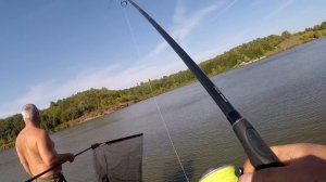 ЛОВЛЯ ГИГАНТСКИХ КАРПОВ!!! рыбалка на карпа.