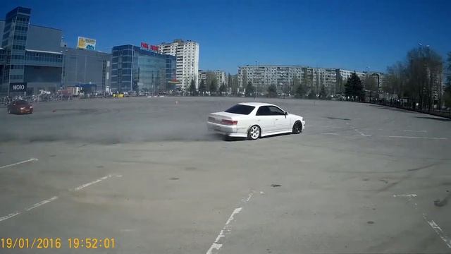 Небольшая дрифт нарезка тренировки смотреть онлайн