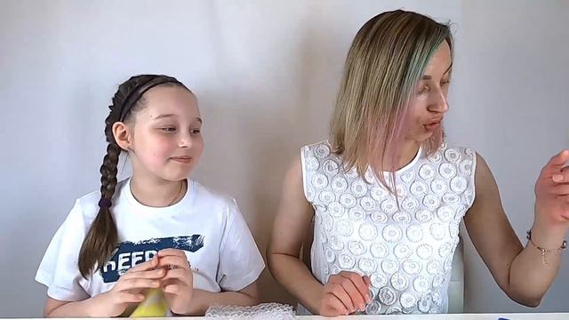 🤑БЕДНЫЙ И БОГАТЫЙ ПОП ИТ ЧЕЛЛЕНДЖ! ТРЕЙДЫ POP IT и SIMPLE DIMPLE! смотреть онлайн