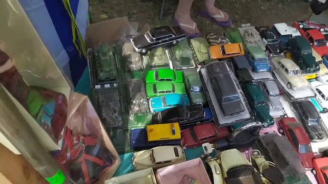 Неожиданная покупка в неожиданном месте | Сувенирная лавка на КропБайкФэст | +2 в коллекцию смотреть онлайн