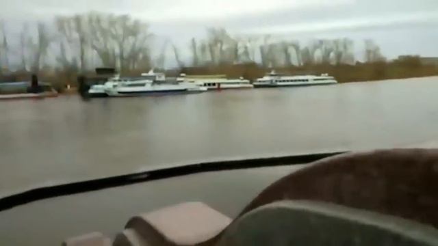 Прогулка по Тюмени. Набережная Туры. смотреть онлайн