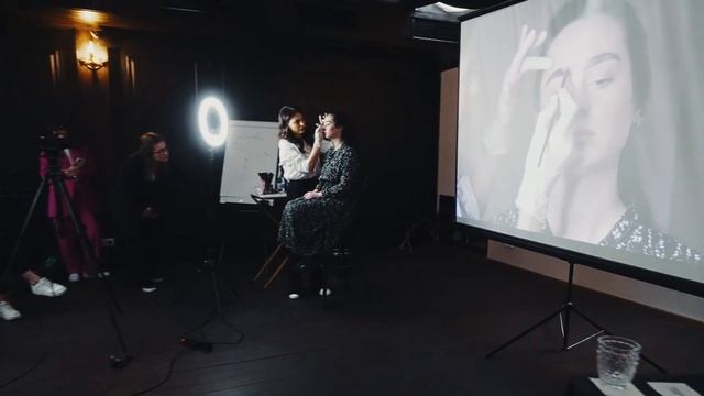 Видео отчет с презентации косметики компании Elan в Тбмлмси смотреть онлайн