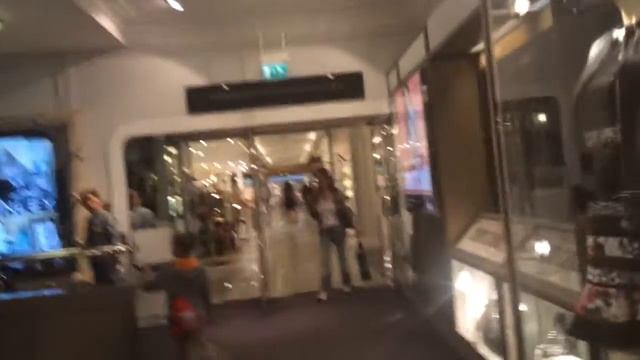 АНГЛИЯ. ЛОНДОН. Новые Коллекции Обуви смотреть онлайн