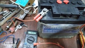 Как измерить силу тока (АМПЕРАЖ) зарядного устройства при зарядке аккумулятора.