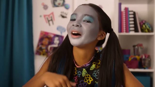 Paint Your Face Like Monster High™ Skelita Calaveras | Monster High смотреть онлайн
