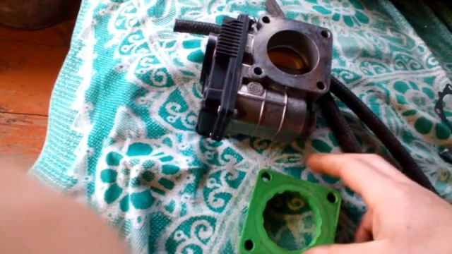 ПРОСТАВКА ДРОСЕЛЬНОЙ ЗАСЛОНКИ   на Nissan Almera Classic (B10)