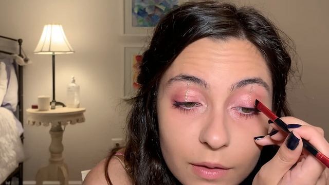 Euphoria Jules Halloween Makeup Tutorial смотреть онлайн