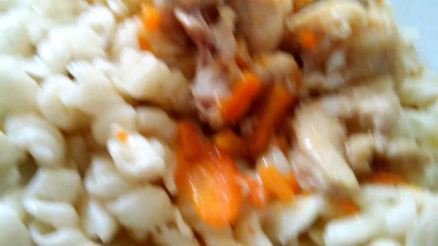 Щи и макарошки с мясом  на обед