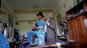 Экспонат-Лабутены-Колхозное техно