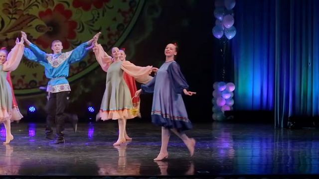 Самоцветы. По ягоды. Юбилей Дворца пионеров 80 лет. 2018 год Иркутск смотреть онлайн