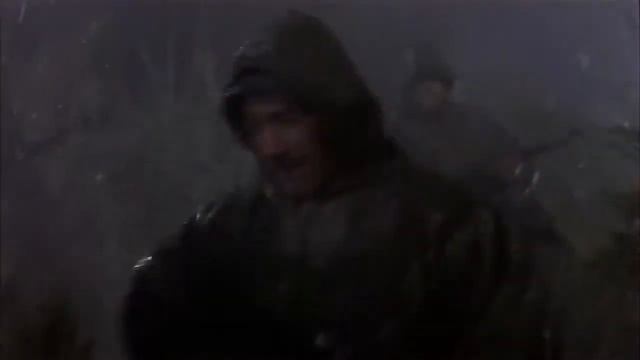 СНАЙПЕР 1993 года. Миллер спасает Бэккета.СЦЕНА из фильма. смотреть онлайн