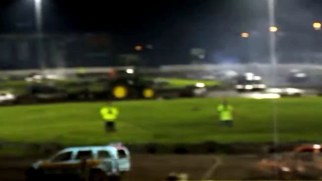 1600cc Bangers Wreckers Belle Vue 5/11/2017 смотреть онлайн