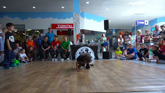 "TOP GROOVE 5" 2017 Breaking kids beg: 1\ Сева(Белая церковь) - Козак(Чернигов) смотреть онлайн