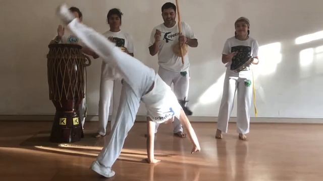 Capoeira Tijuana - CAPOEIRA LONGE DO MAR club Kevolution Tijuana 2019 смотреть онлайн