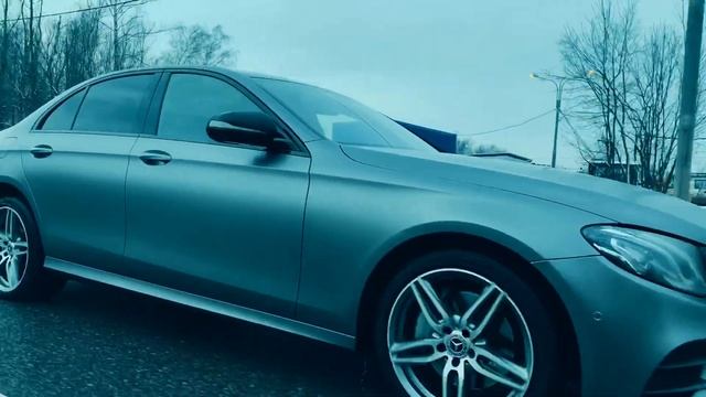 Новый цвет MERCEDES w213 смотреть онлайн