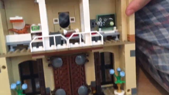 Лего набор «Jurassic world дом с индораптором» смотреть онлайн