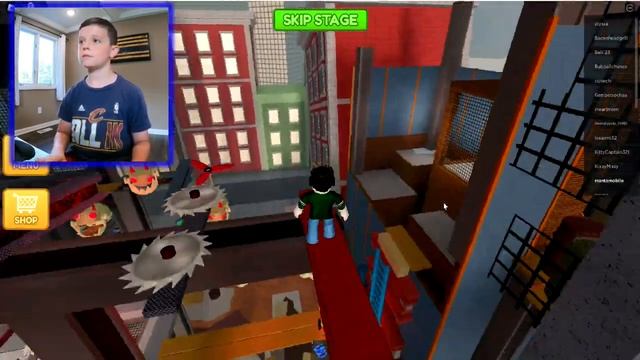 Shrunken School Obby on Roblox смотреть онлайн