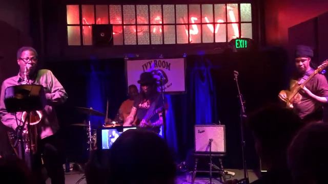 Broun Fellinis and Eric McFadden @ Ivy Room смотреть онлайн