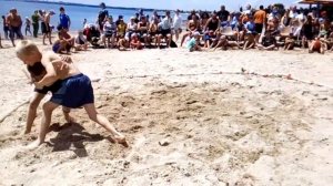 Пляжная борьба