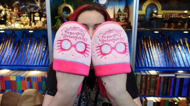 FIRST LOOK - Luna Lovegood Merch Groovy UK Unboxing PART 2 | Victoria Maclean смотреть онлайн