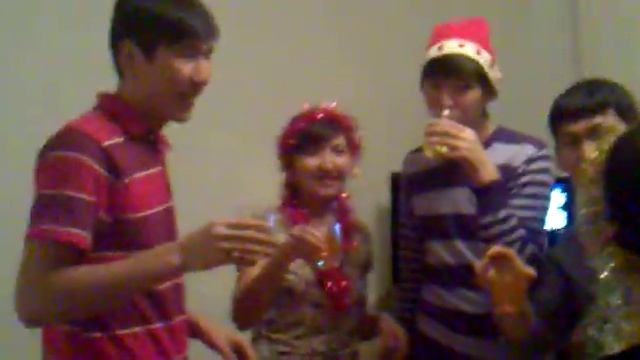 Жаңа жылдық кеш 2011 смотреть онлайн
